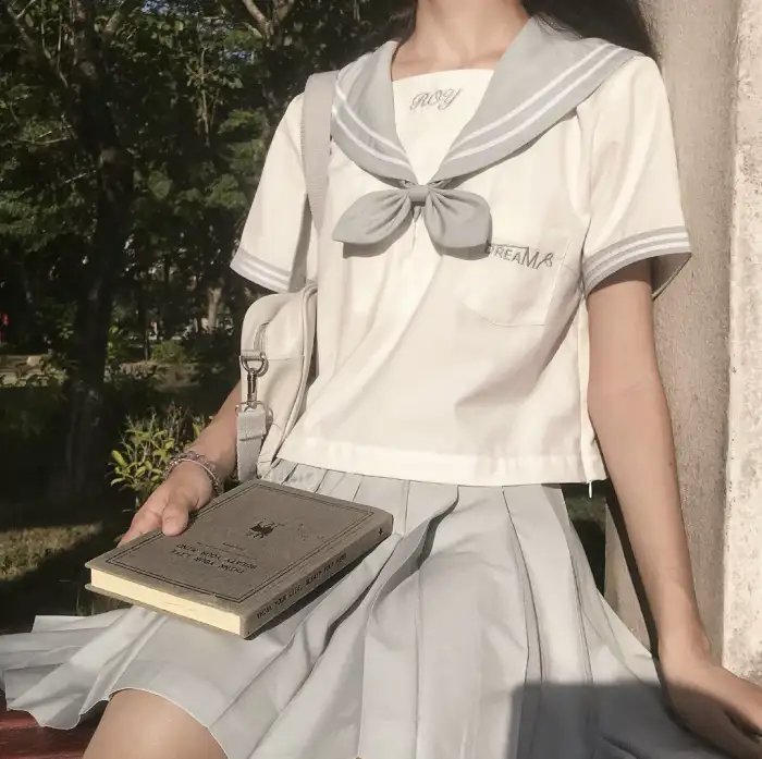 舞社里的酷女孩